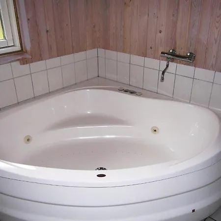 Casa vacanze Holiday With Hot Tub Ix